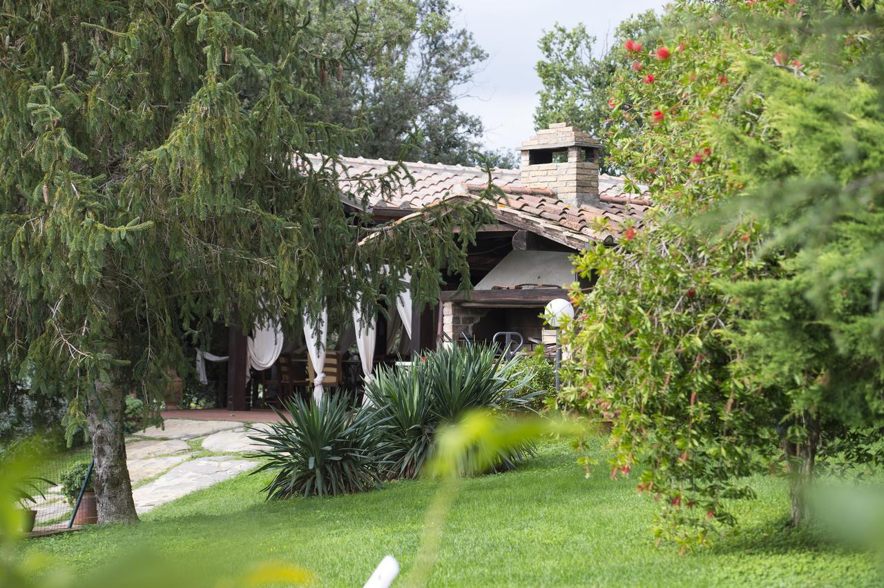 Agriturismo Poggio Corbello La Pesta Εξωτερικό φωτογραφία